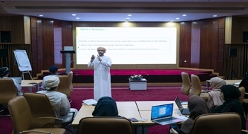 ورشة التخطيط الاستراتيجي وأدوات التحليل بجامعة التقنية والعلوم التطبيقية
