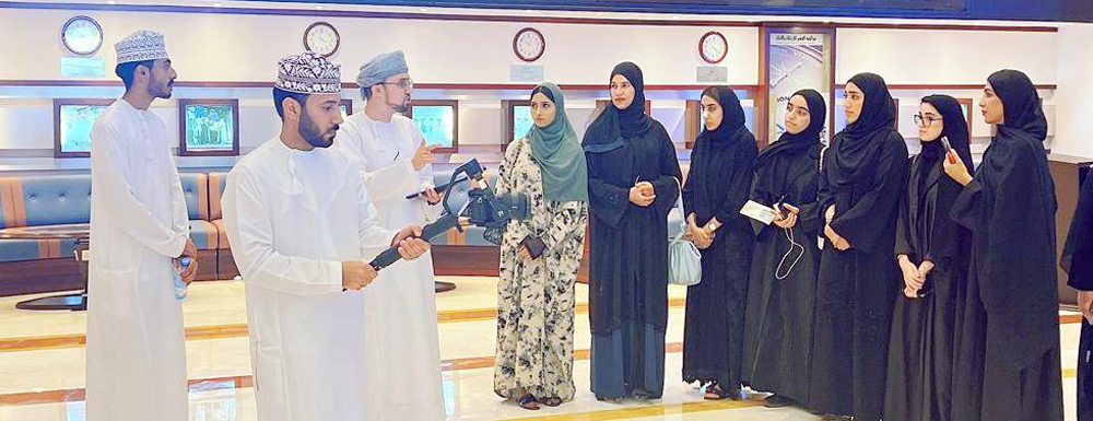 Business Department Students participated in the field trip to Muscat ...