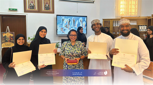 المركز الأول في مسابقة المناظرات بالكلية المهنية بصلالة