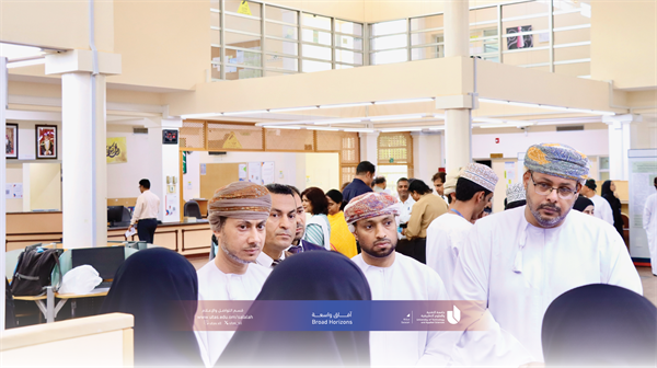 النسخة الأولى من مسابقة مشاريع التخرج لطلبة البكالوريوس