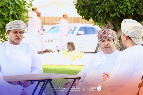 زيارة رئيس الجامعة لفرع صلالة